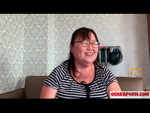 ❤️ Fett japanesch Mamm weist hir rieseg Titten a genéisst e Sexspiller. Eng 51 Joer al asiatesch Mamm schwätzt iwwer hir sexuell Erfahrung. Yukiko 1 OSAKAPORN fatty milf ❌ Sexvideo op lb.xlxxporno.ru ❌