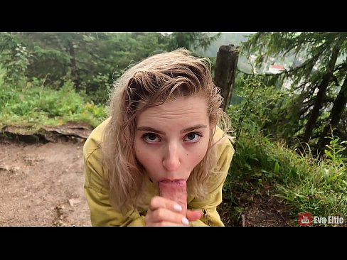 ❤️ Meedchen drénkt kum no engem ëffentleche Blowjob - Eva Elfi ❌ Sexvideo op lb.xlxxporno.ru ❌